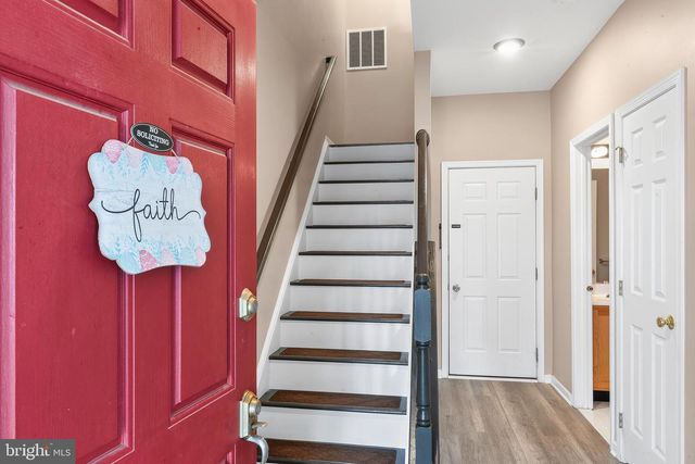 24997 RIDING CENTER DR, South Riding, VA 20152