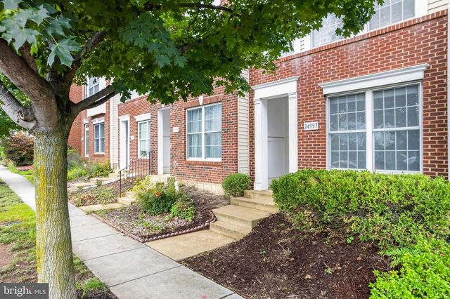 24997 RIDING CENTER DR, South Riding, VA 20152