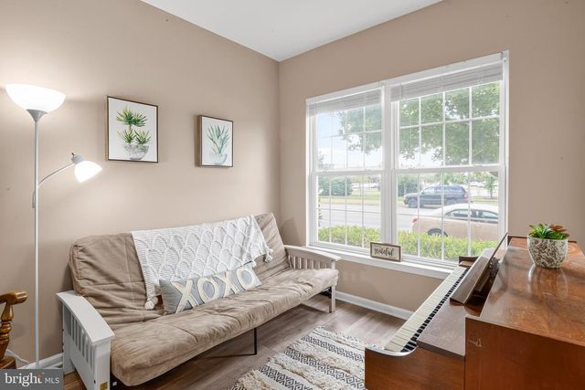 24997 RIDING CENTER DR, South Riding, VA 20152
