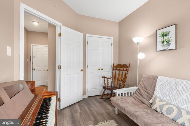 24997 RIDING CENTER DR, South Riding, VA 20152