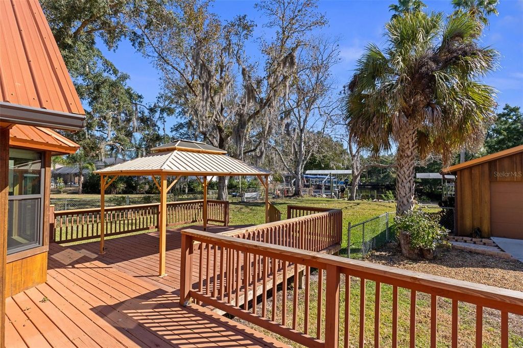 Image 40 of property listing at 11870 W RIVERHAVEN DRIVE, Homosassa, FL 34448