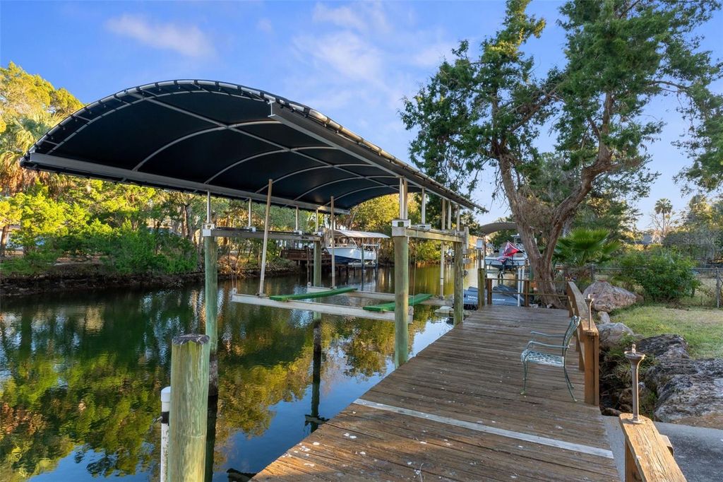 Image 51 of property listing at 11870 W RIVERHAVEN DRIVE, Homosassa, FL 34448