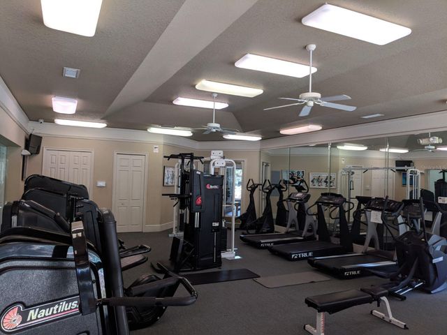 17114 CARRINGTON PARK DRIVE 213, Tampa, FL 33647