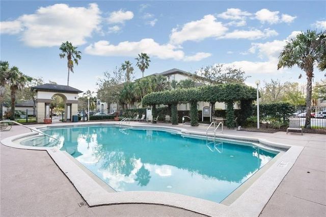 17114 CARRINGTON PARK DRIVE 213, Tampa, FL 33647