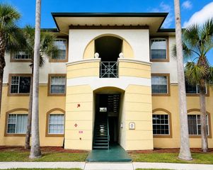 17114 CARRINGTON PARK DRIVE 213, Tampa, FL 33647