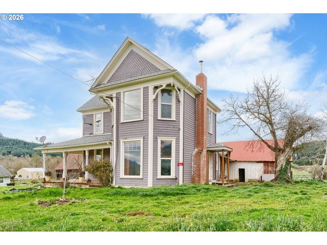 420 Halo Trail Rd, Yoncalla, OR 97499