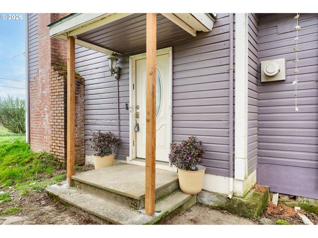 420 Halo Trail Rd, Yoncalla, OR 97499