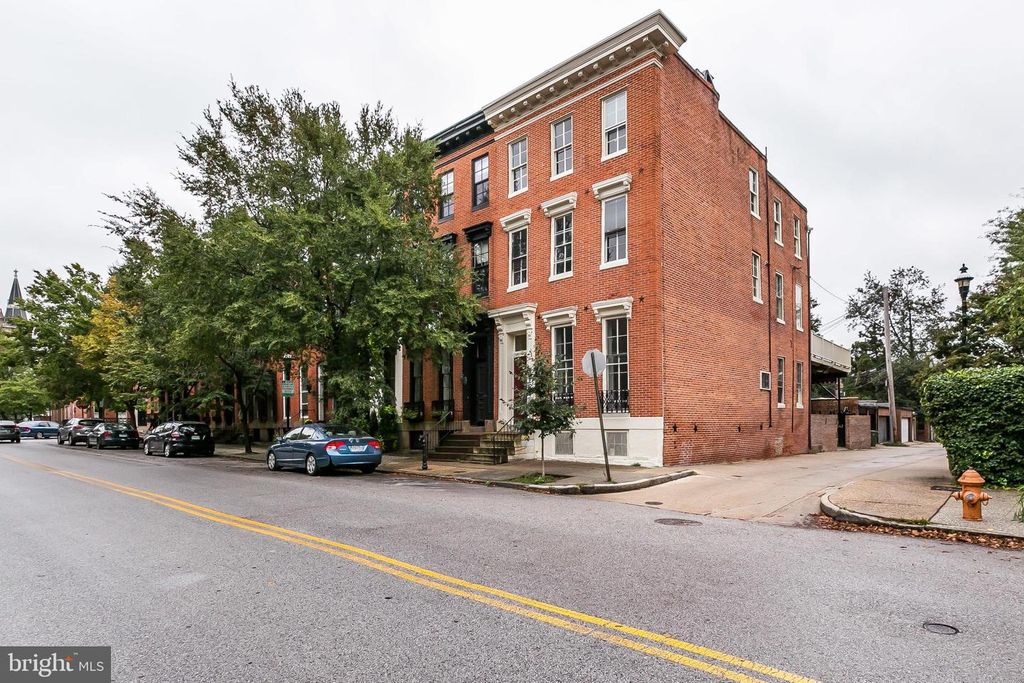 239 W LAFAYETTE AVENUE, Baltimore, MD 21217