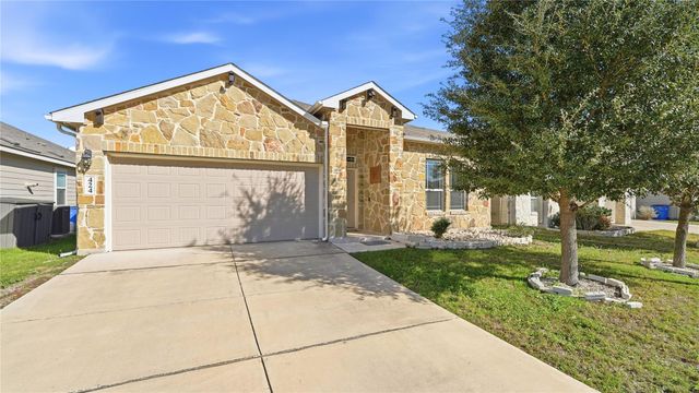424 Agave Flats DR, New Braunfels, TX 78130