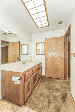 37303 Berkshire Drive, Madera, CA 93636