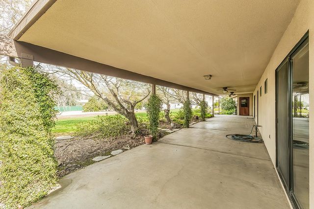 37303 Berkshire Drive, Madera, CA 93636