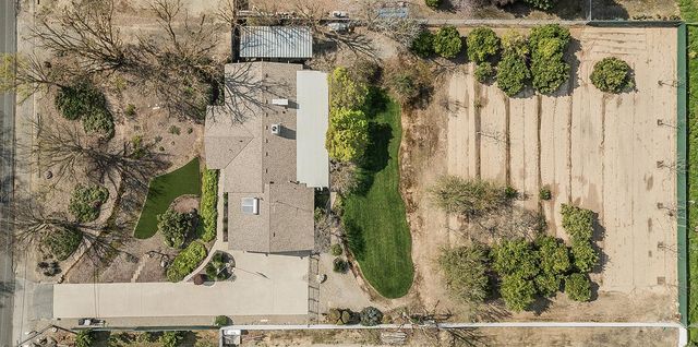 37303 Berkshire Drive, Madera, CA 93636