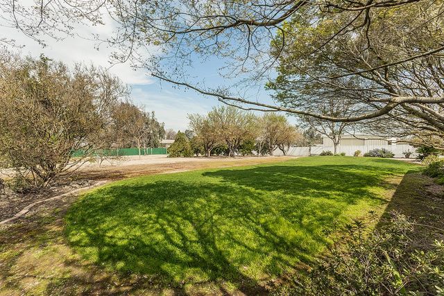 37303 Berkshire Drive, Madera, CA 93636