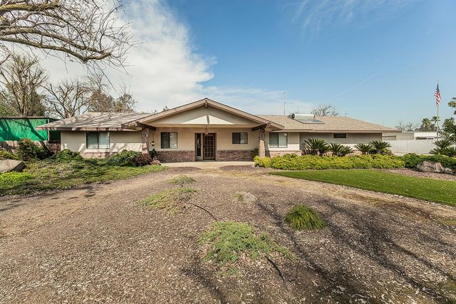 37303 Berkshire Drive, Madera, CA 93636