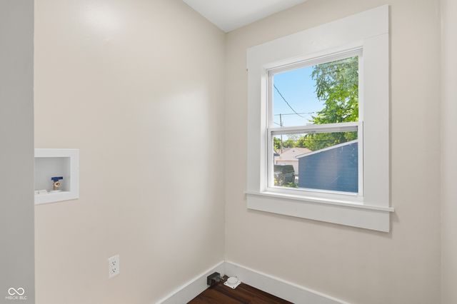 609 N Emerson Avenue, Indianapolis, IN 46219