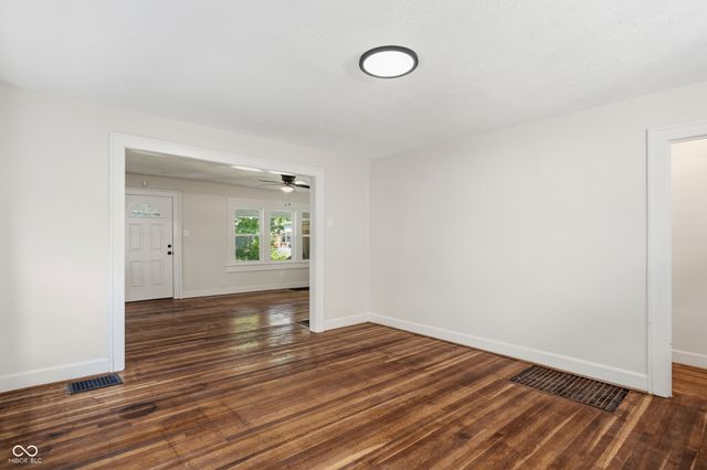 609 N Emerson Avenue, Indianapolis, IN 46219