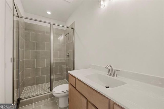 8320 Creekside Overlook Drive, Gainesville, GA 30506