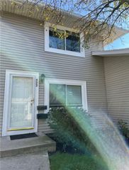 422 Eastbrooke Lane, Brighton, NY 14618