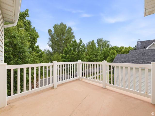 7901 N WEEPING ASH DR, Eagle Mountain, UT 84005