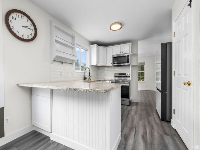 7901 N WEEPING ASH DR, Eagle Mountain, UT 84005