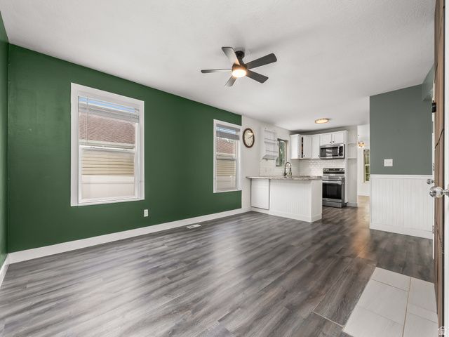 7901 N WEEPING ASH DR, Eagle Mountain, UT 84005