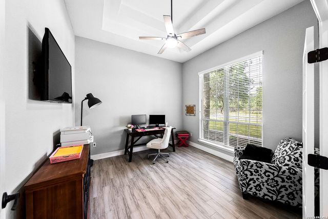 156 Crescent Ridge, Adkins, TX 78101