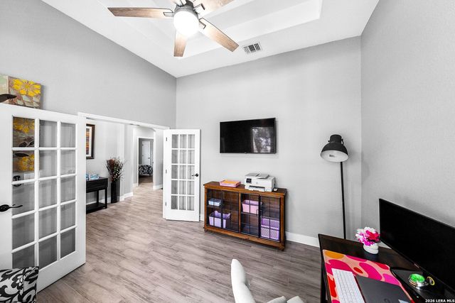 156 Crescent Ridge, Adkins, TX 78101