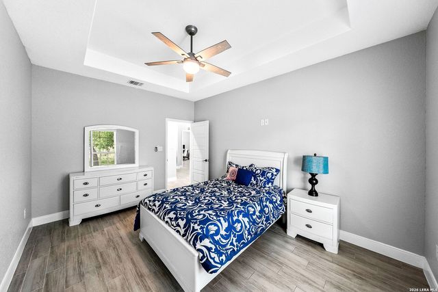 156 Crescent Ridge, Adkins, TX 78101