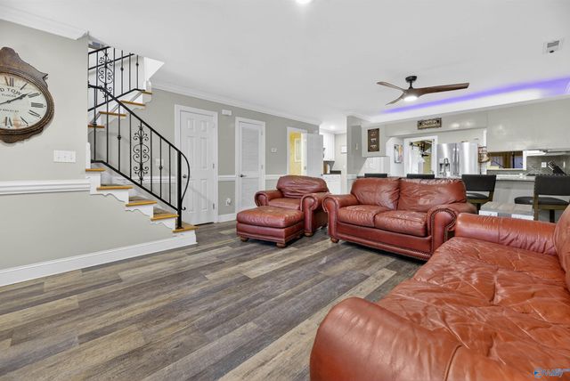 4322 Vista Drive, Guntersville, AL 35976