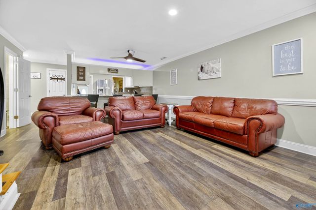 4322 Vista Drive, Guntersville, AL 35976