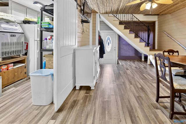 4322 Vista Drive, Guntersville, AL 35976