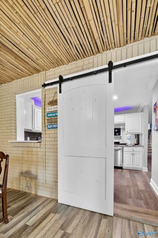 4322 Vista Drive, Guntersville, AL 35976