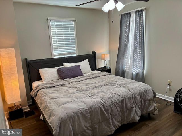 3 GRAPE ST, West Reading, PA 19611