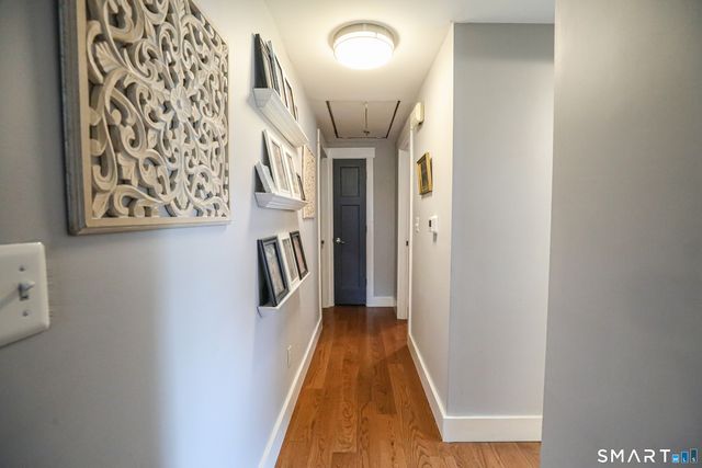 15 Sherwood Circle, Manchester, CT 06042