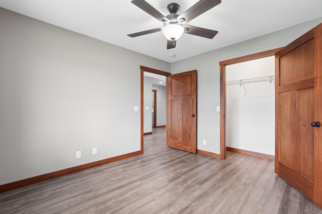 1707 Squirrel Way, New Richmond, WI 54017