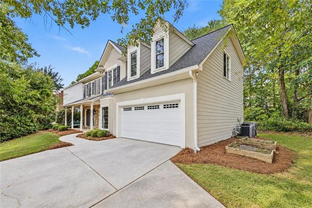 1315 Tuxedo Court, Lawrenceville, GA 30043