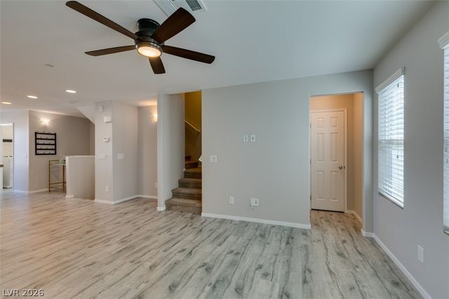 9050 West Tropicana Avenue 1048, Las Vegas, NV 89147