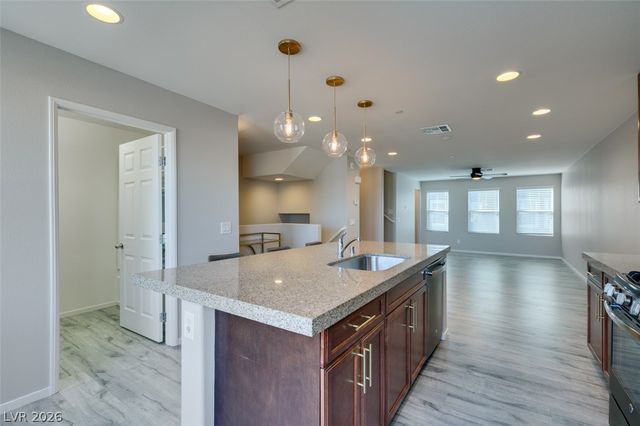 9050 West Tropicana Avenue 1048, Las Vegas, NV 89147