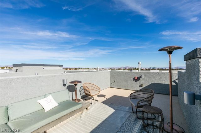 9050 West Tropicana Avenue 1048, Las Vegas, NV 89147