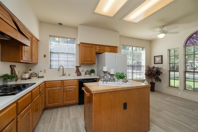 7810 Timberline Run Lane, Houston, TX 77095