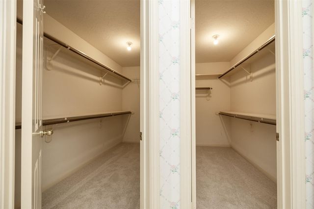 7810 Timberline Run Lane, Houston, TX 77095