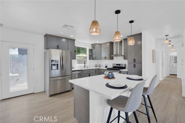 2354 Silverbay, El Monte, CA 91732