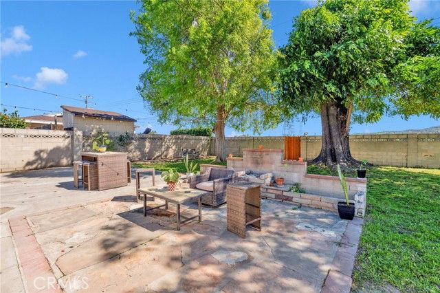 2354 Silverbay, El Monte, CA 91732