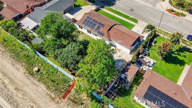 2354 Silverbay, El Monte, CA 91732