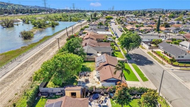 2354 Silverbay, El Monte, CA 91732