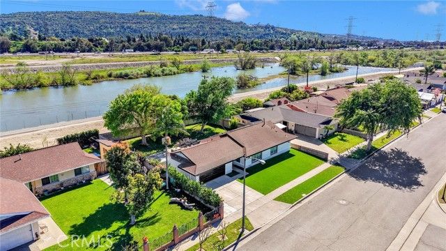 2354 Silverbay, El Monte, CA 91732
