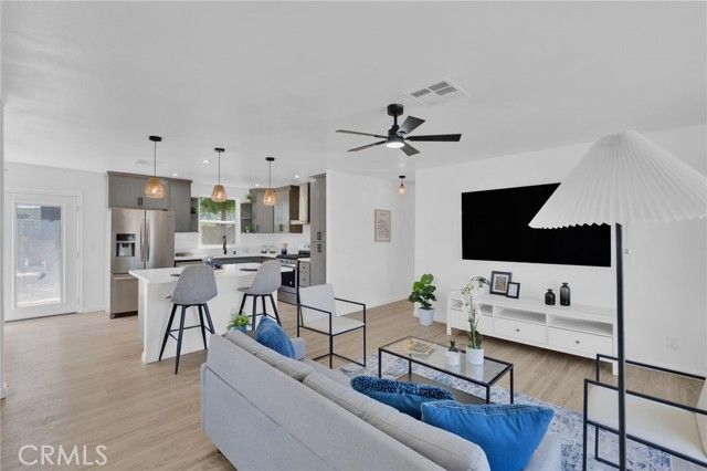 2354 Silverbay, El Monte, CA 91732