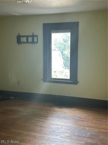1498 Overlook Drive, Akron, OH 44314