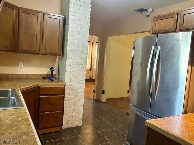 1498 Overlook Drive, Akron, OH 44314