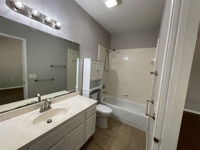 7202 Gunnison PASS, Austin, TX 78724